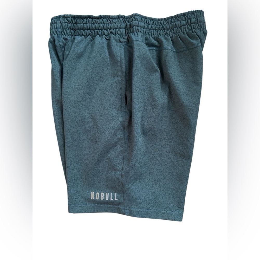 Mens NOBULL Performance Lightweight Knit Shorts Size M Zip Pockets 9” Inseam